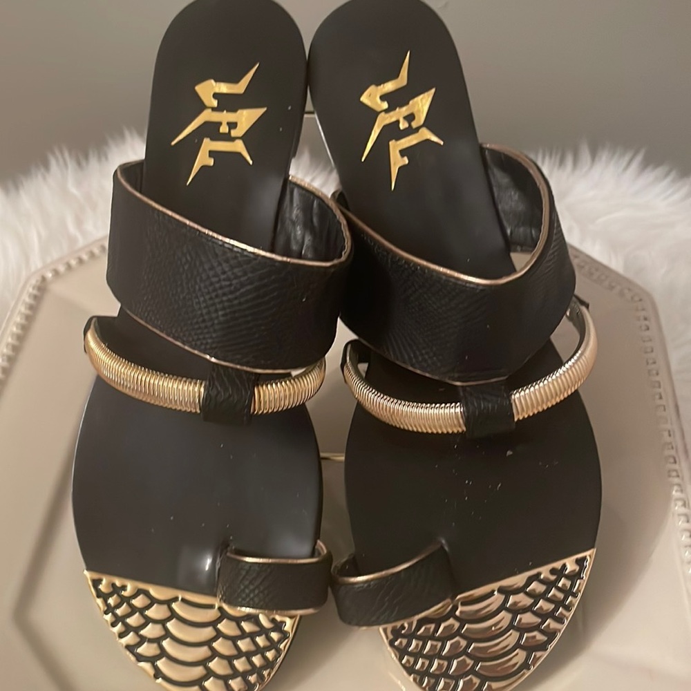 LFL Black Sandals